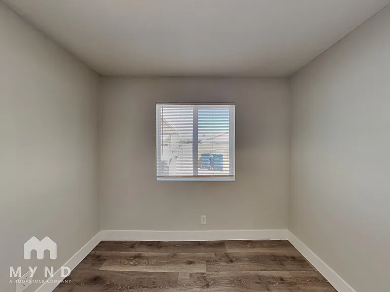 5494 Northridge Ln — Photo 14