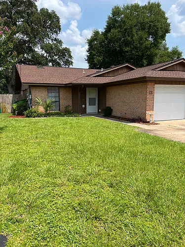 92 Cutter Ln Photo 1