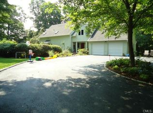 82 Georgetown Rd, Weston, CT 06883
