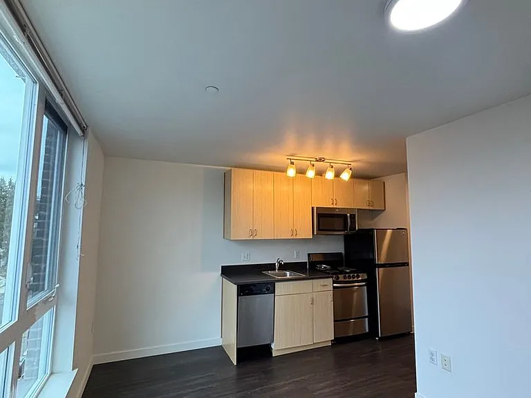Brooklyn Apartments — Photo 15