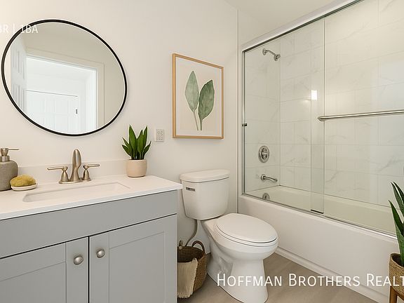 4th image of 1669 West Blvd #1669