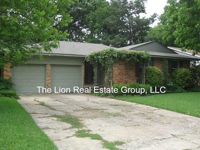1st image of 1236 Delmont Dr