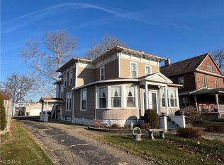 411 E 3rd St, Dover, OH