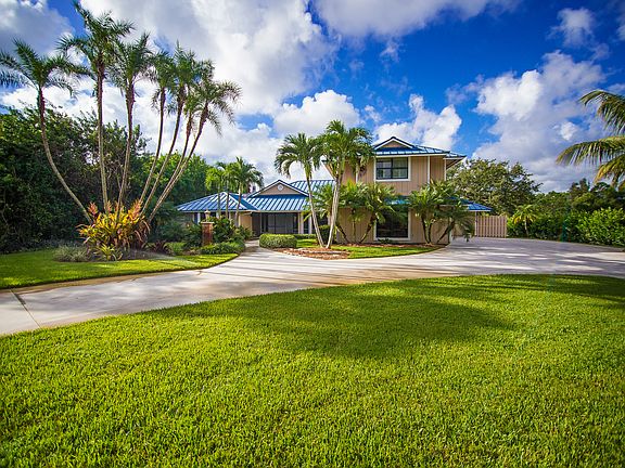 2nd image of 3230 SW Island Way