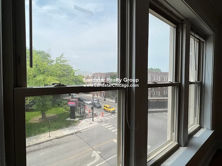 5131 N Damen Ave #3 — Photo 12