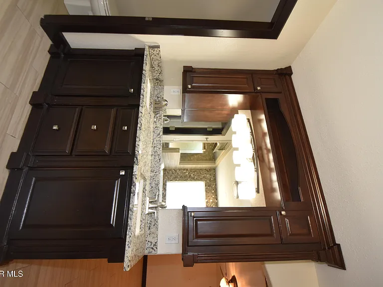 10800 Saigon Dr — Photo 13
