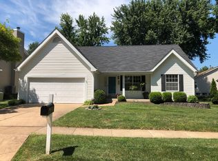 807 Barbara Ann Ln, Ballwin, MO 63021