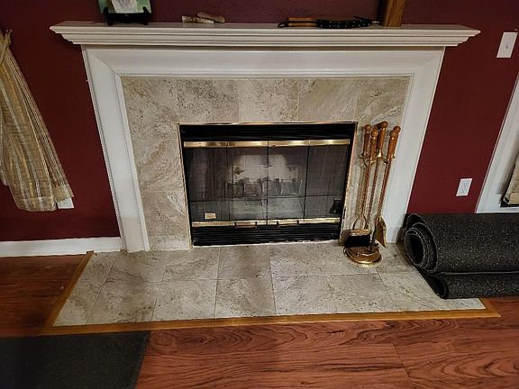 3rd image of 117 Monmouth Way