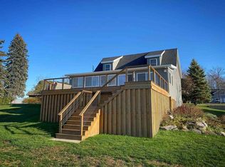 72 River Dr, Massena, NY 13662