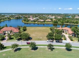 16412 Clearlake Ave, Lakewood Ranch, FL 34202