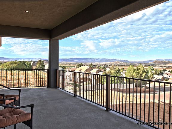 3rd image of 2946 S Majestic Court Dr