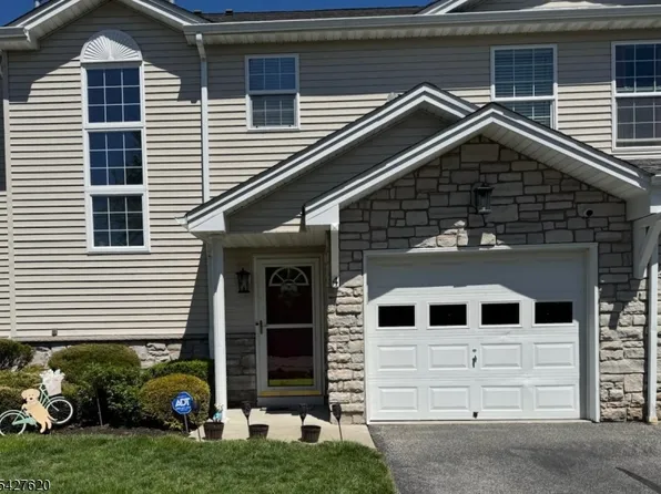 4 Mulberry Ln, Hardyston Twp., NJ 07419