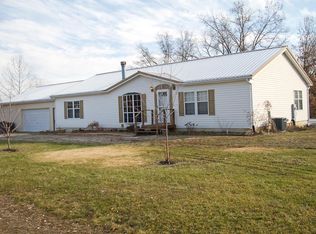 130 Lindsey Bluff Dr, Winfield, MO 63389