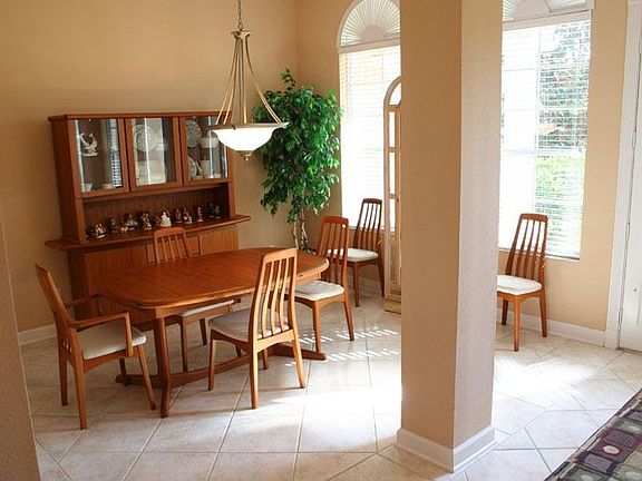 5th image of 2652 Aloma Oaks Dr