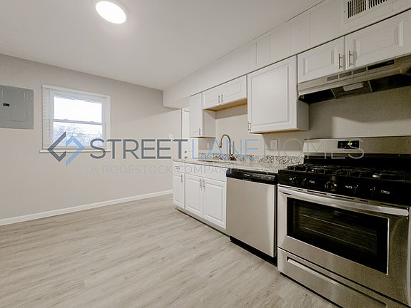 5th image of 1136 Redman Blvd