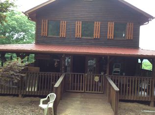 620 Dogwood Ln, Mineral Bluff, GA 30559