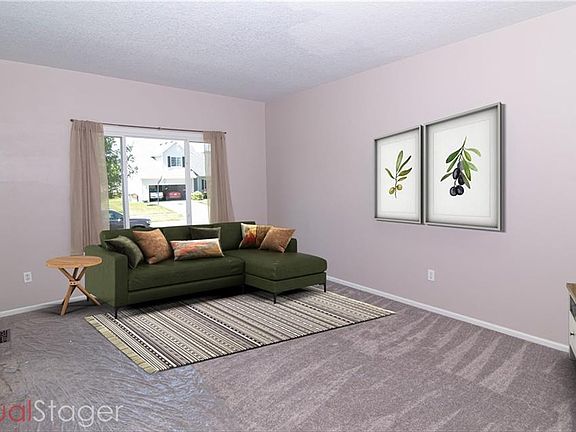 3rd image of 805 Filmore Ave SE