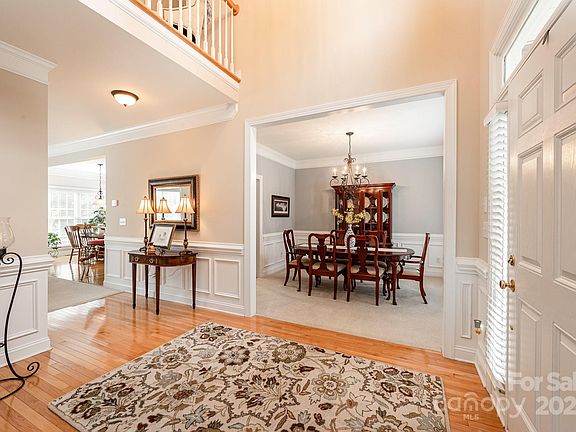 3rd image of 12324 Braeloch Ct