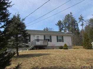 161 Lathrop Rd, Gloversville, NY 12078