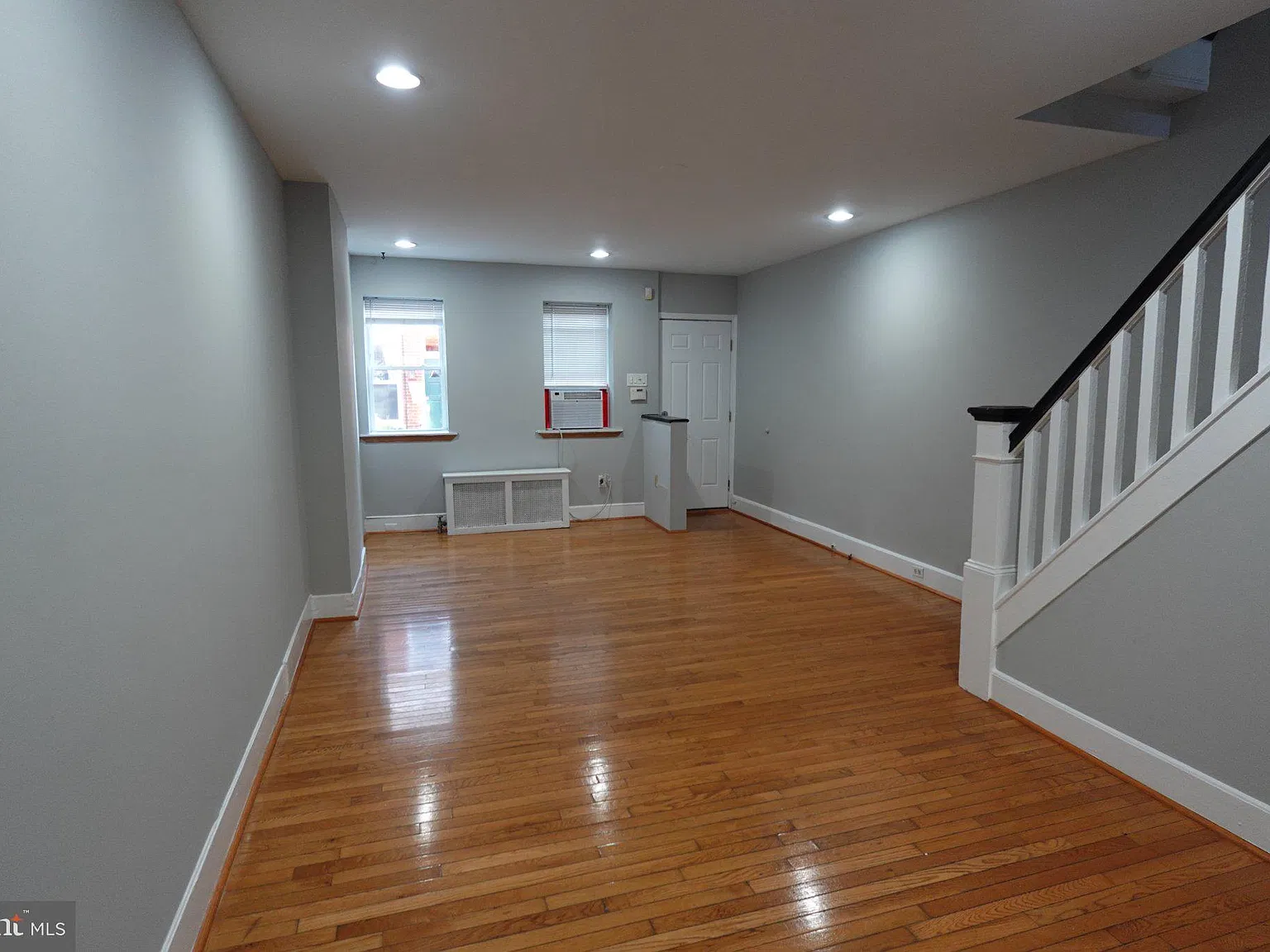2 bed, 1.0 bath, 784 sqft, $1,500 — Photo 4