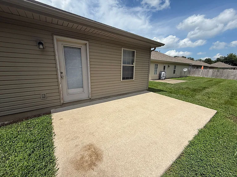 1432 Bodie Dr — Photo 6