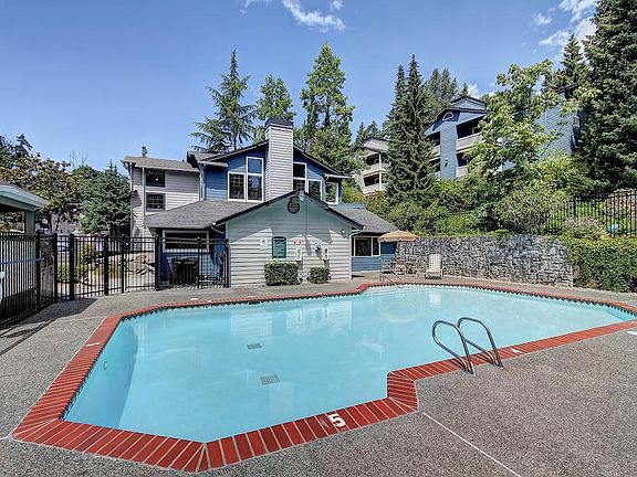 4th image of 3080 118th Ave SE APT N103