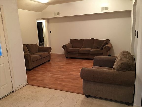 4th image of 1325 Monte Vista Dr