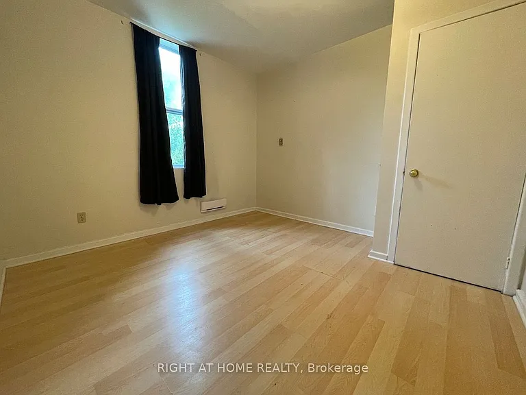 279 Drouillard Rd #4 — Photo 20