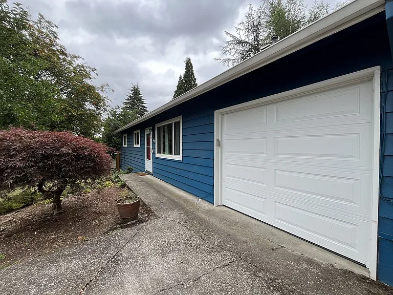 1627 Dodge Way — Photo 6
