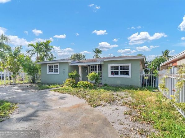 2538 Rodman St, Hollywood, FL 33020