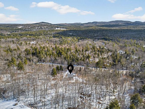 3rd image of 593 Pequawket Trail
