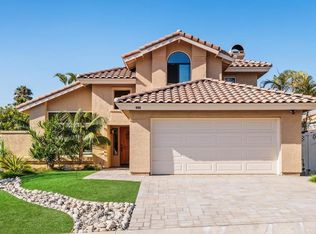 696 Poinsettia Park S, Encinitas, CA 92024
