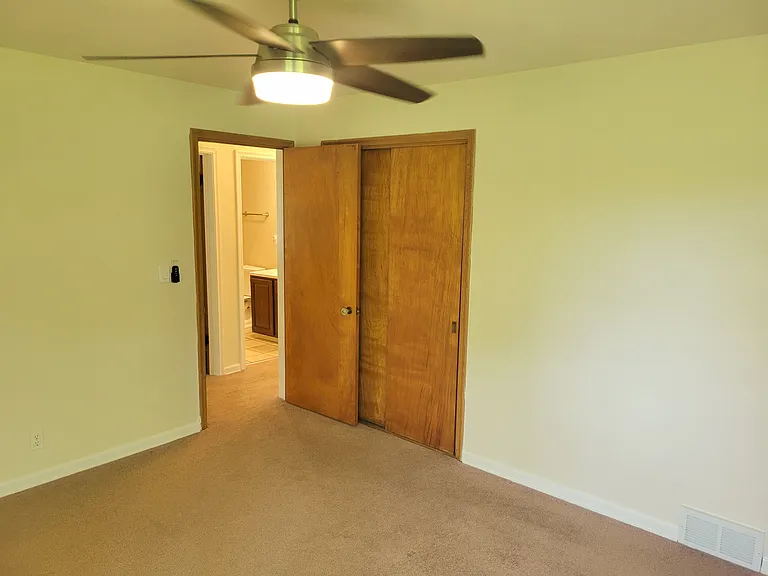522 S River Rd #522 — Photo 7