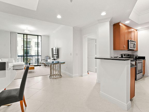 2nd image of 701 S Olive Avenue #1206