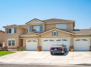 5729 Raft Cir, Corona, CA 92880