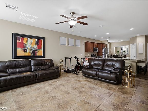4th image of 2061 Hunt Woods Ct