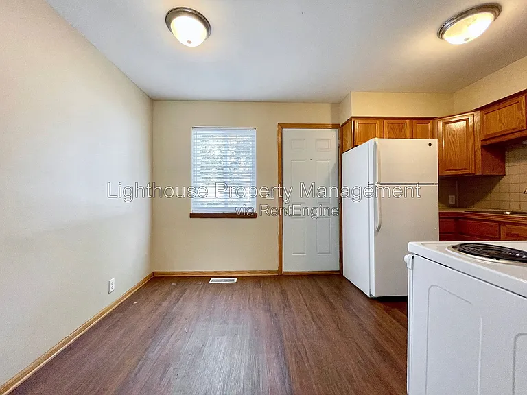 863 Lincoln Ave #8 — Photo 21
