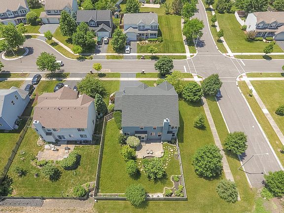 Isn't this lot absolutely fantastic?! It's huge!