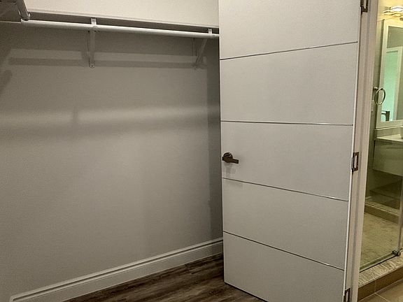 5th image of 1863 Brentwood Ct