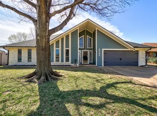 2704 Morrison Trl, Edmond, OK 73003