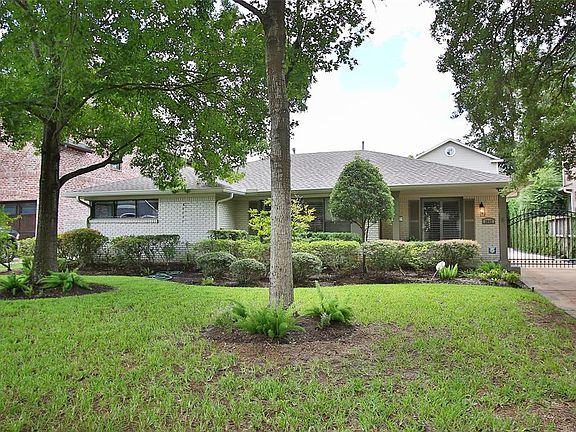2nd image of 3647 Blue Bonnet Blvd