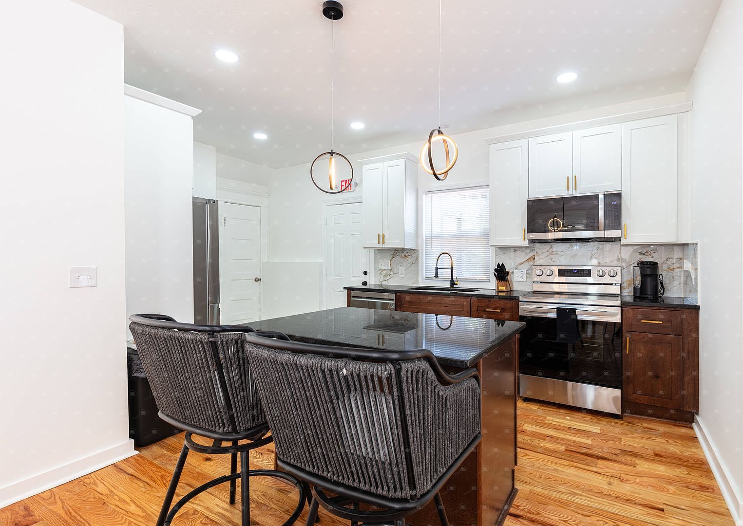 3123 Woodland Ave 7 br / 3.5 ba, 7000, Kansas City, MO 64109 Zillow