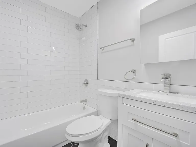 1900 W 17th St #1R — Photo 19