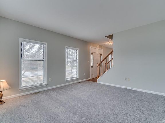 5th image of 11215 Beauclaire Blvd