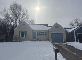 1612 Brenda Ct, Springfield, IL 62702