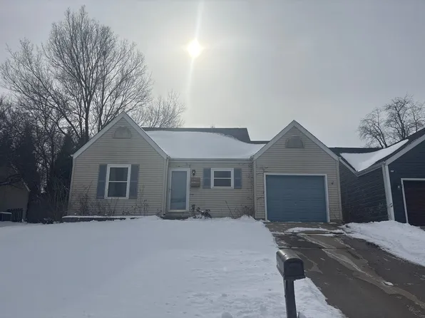 1612 Brenda Ct, Springfield, IL 62702