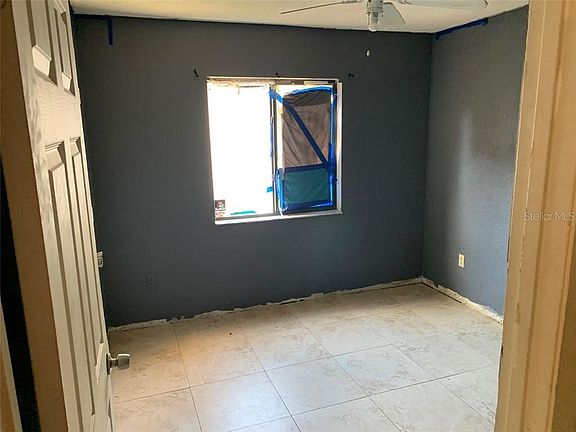 4th image of 1014 Bluejack Oak Dr