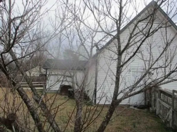 405 Hunting Green Dr, Jacksonville, NC 28546