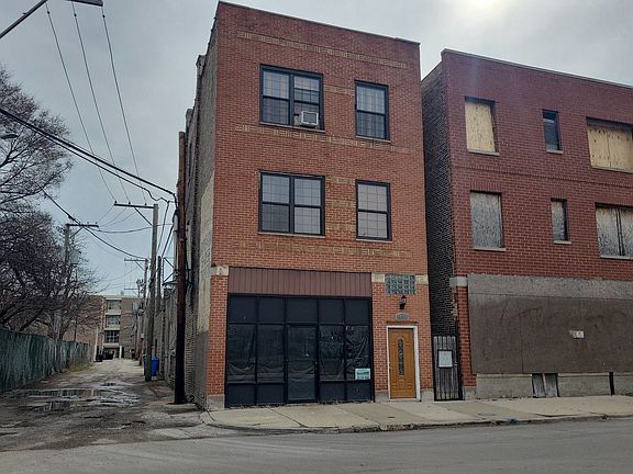 3rd image of 1421 S Kedzie Ave