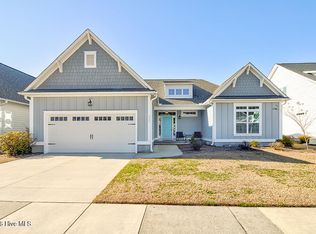 312 Lightning Bug Ln, Holly Ridge, NC 28445